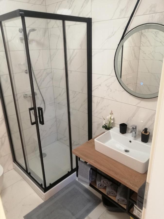 Luxury Apartment Queen Солин Екстер'єр фото